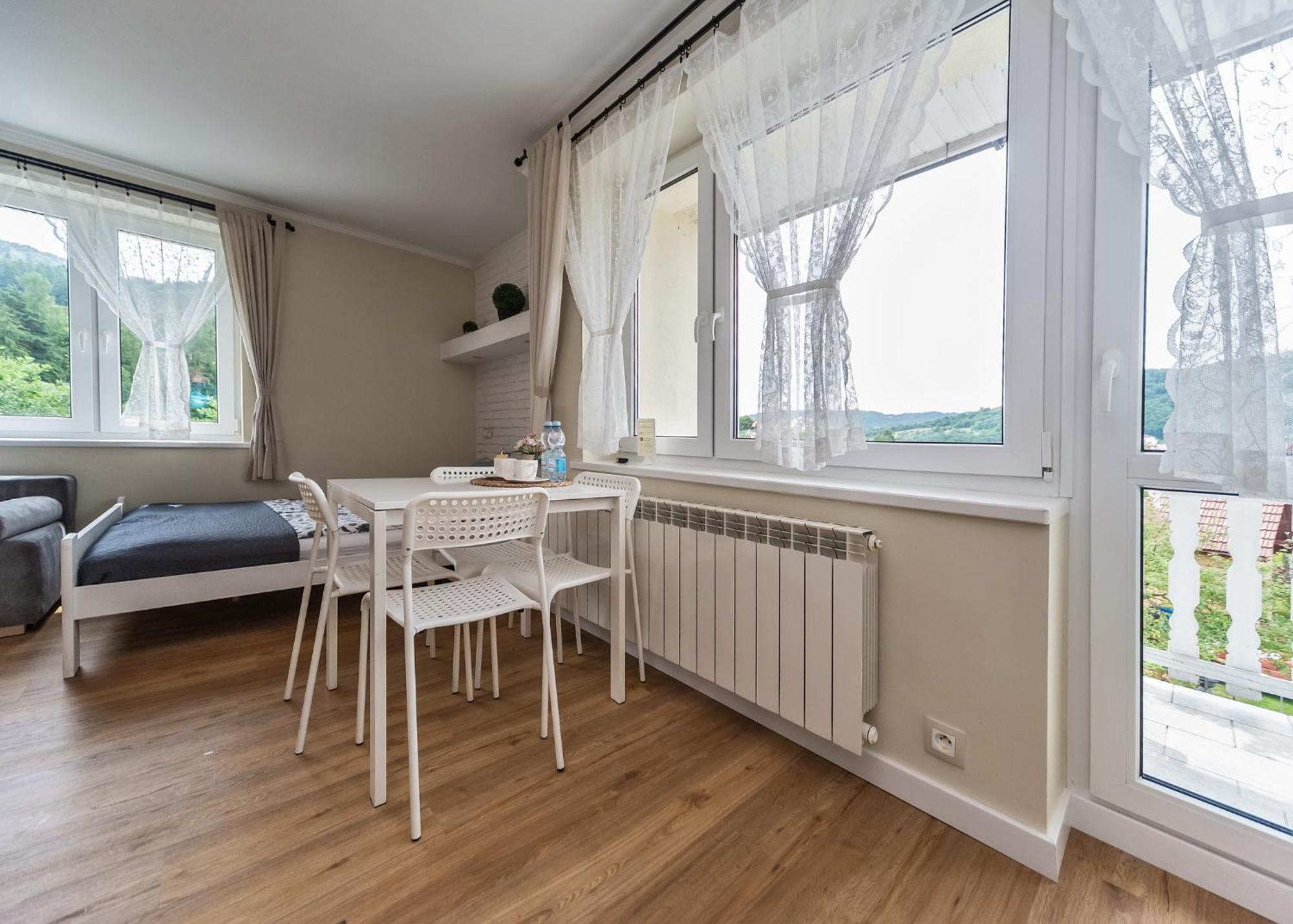 Willa Aleksandra - Apartamenty 米德尔布罗齐齐耶维奇 外观 照片