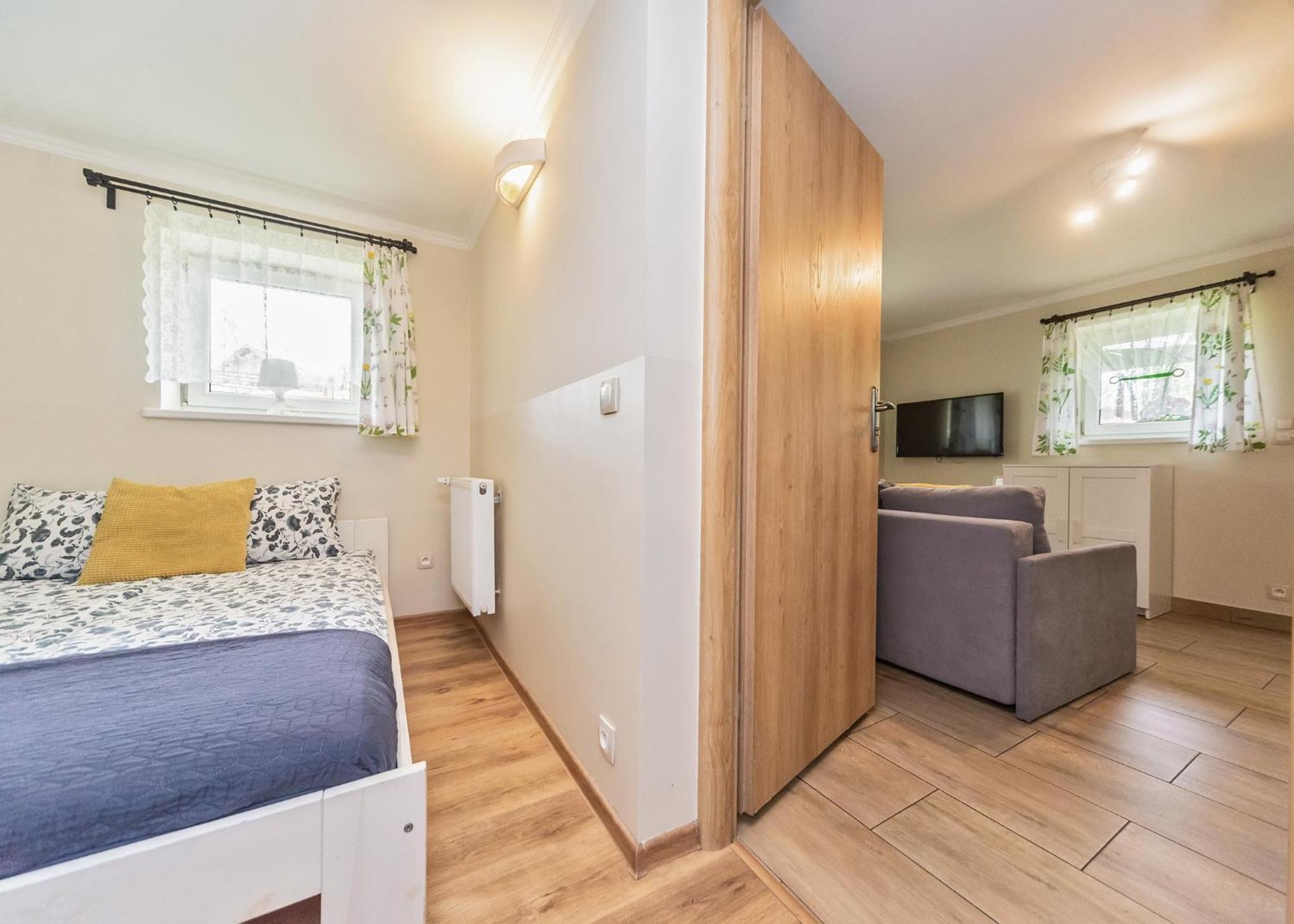 Willa Aleksandra - Apartamenty 米德尔布罗齐齐耶维奇 外观 照片